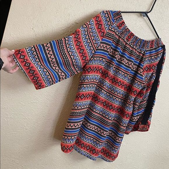 Signature I Studio Multi-Color Aztec embroidered Striped 3/4 Sleeve Shirt M - Picture 6 of 6